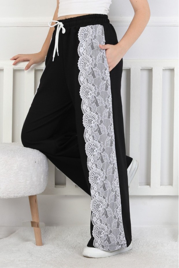 İki İplik Güpürlü Bol Paça Kız Çocuk Eşofman Altı 