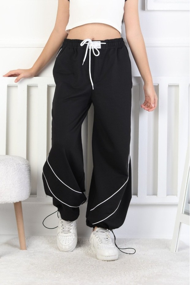 İki İplik Baskılı Çapraz Çizgili Kız Çocuk Eşofman Altı 