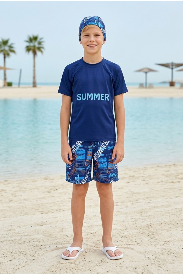 Erkek Çocuk Polyester + Elastan Summer Yazılı Tişört ve Desenli Şortlu Boneli Üçlü Mayo 