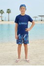 Erkek Çocuk Polyester + Elastan Summer Yazılı Tişört ve Desenli Şortlu Boneli Üçlü Mayo 