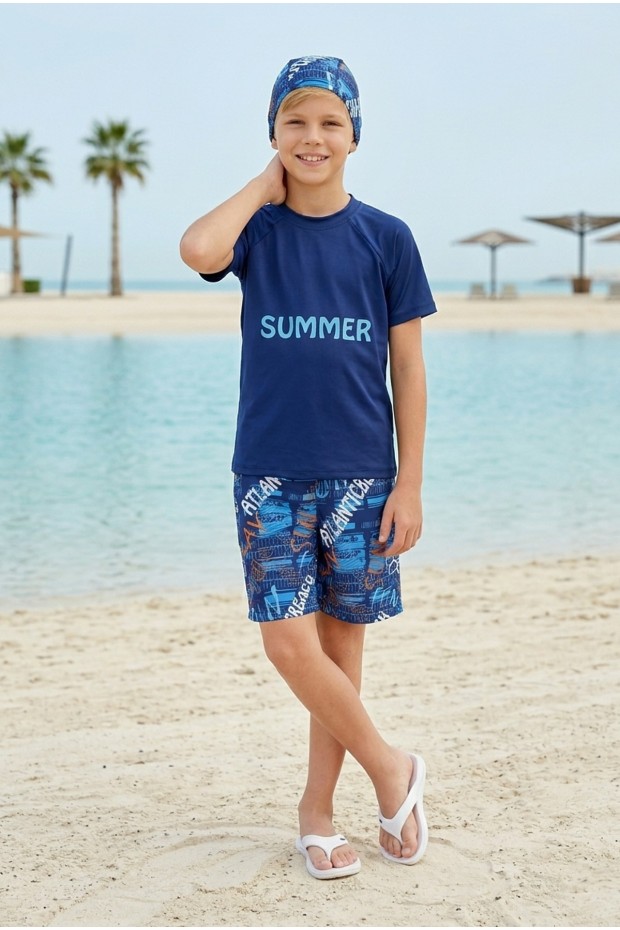 Erkek Çocuk Polyester + Elastan Summer Yazılı Tişört ve Desenli Şortlu Boneli Üçlü Mayo 