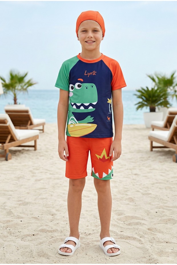 Erkek Çocuk Polyester + Elastan Dinozor Baskılı Kısa Kollu Şort ve Bone Üçlü Mayo
