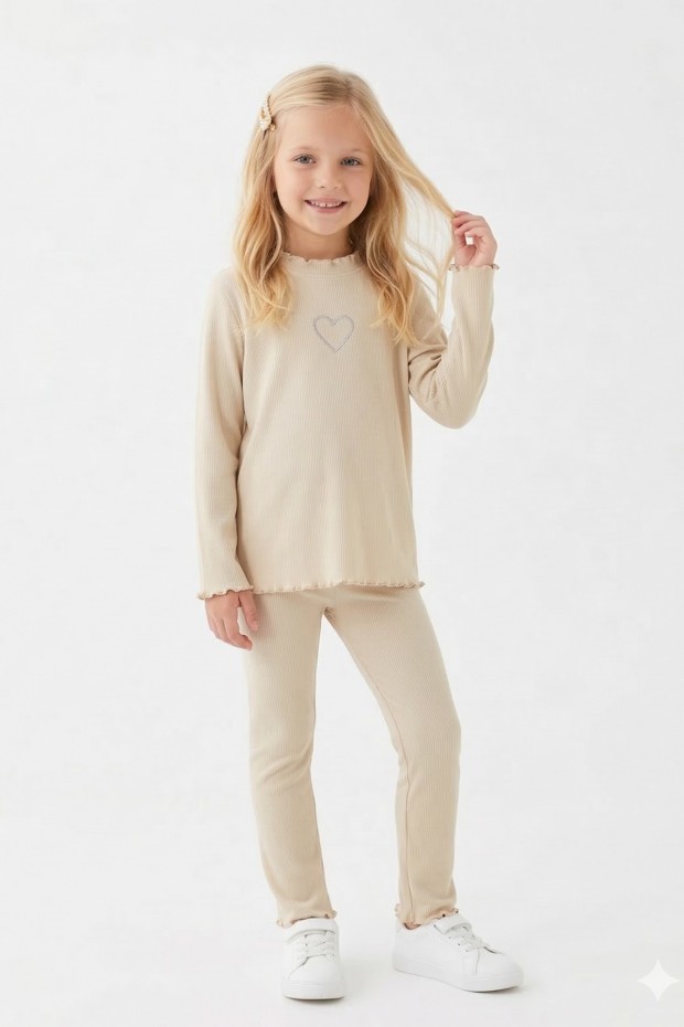 Kız Çocuk Fitilli Kumaş Kalp Nakışlı Uzun Kollu Takım