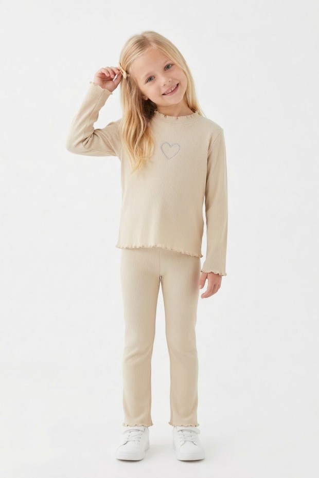 Kız Çocuk Fitilli Kumaş Kalp Nakışlı Uzun Kollu Takım