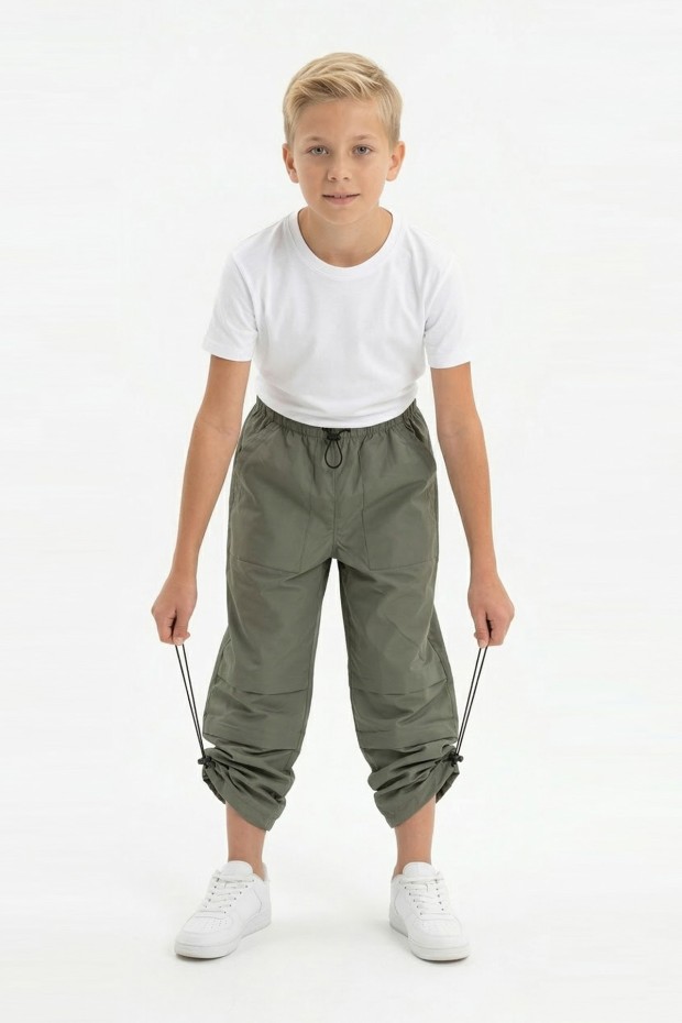 Garson Erkek Çocuk Beli ve Paçası Ayarlanabilir Lastikli Cepli Relax Kalıp Paraşüt Kumaş Pantolon