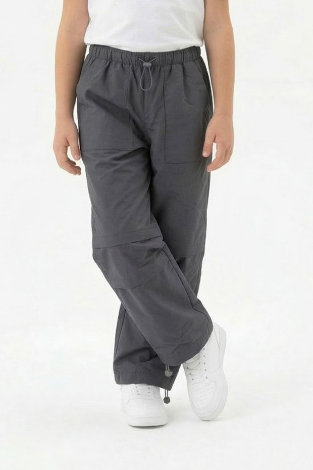 Erkek Çocuk Beli ve Paçası Ayarlanabilir Lastikli Cepli Relax Kalıp Paraşüt Kumaş Pantolon