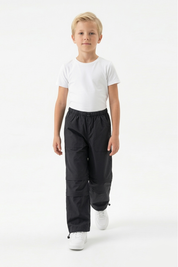 Erkek Çocuk Beli ve Paçası Ayarlanabilir Lastikli Cepli Relax Kalıp Paraşüt Kumaş Pantolon