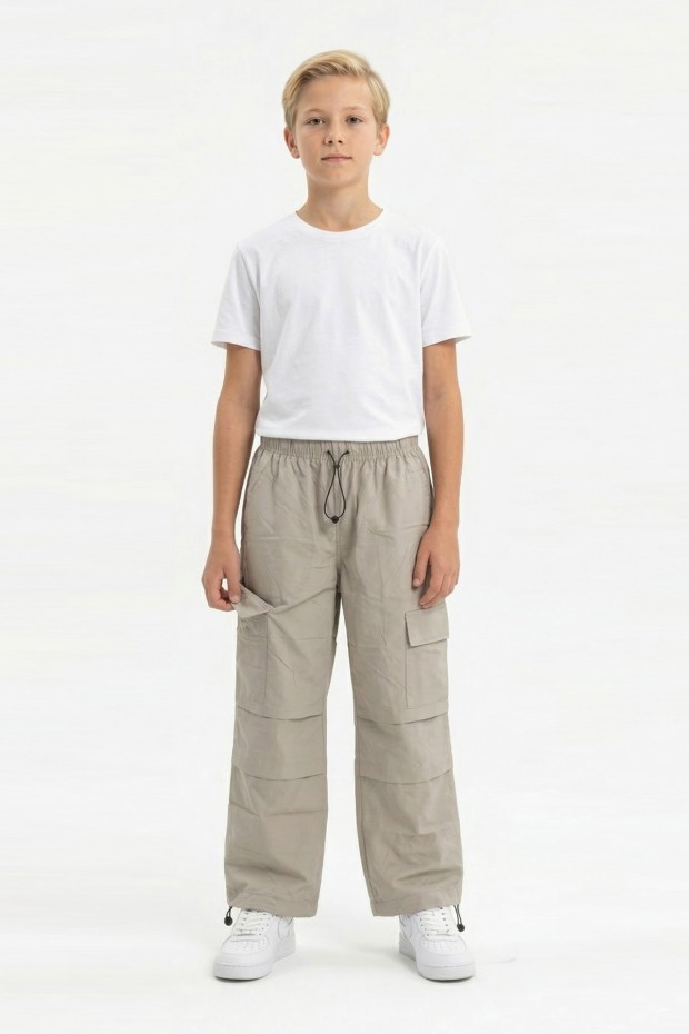 Garson Erkek Çocuk Beli ve Paçası Ayarlanabilir Lastikli Kargo Cepli Relax Kalıp Paraşüt Kumaş Pantolon