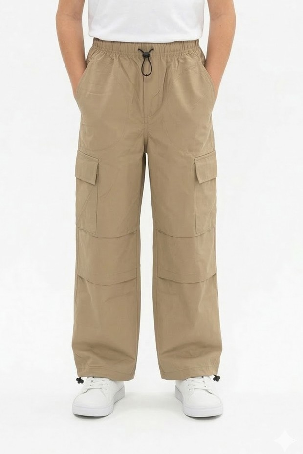Garson Erkek Çocuk Beli ve Paçası Ayarlanabilir Lastikli Kargo Cepli Relax Kalıp Paraşüt Kumaş Pantolon