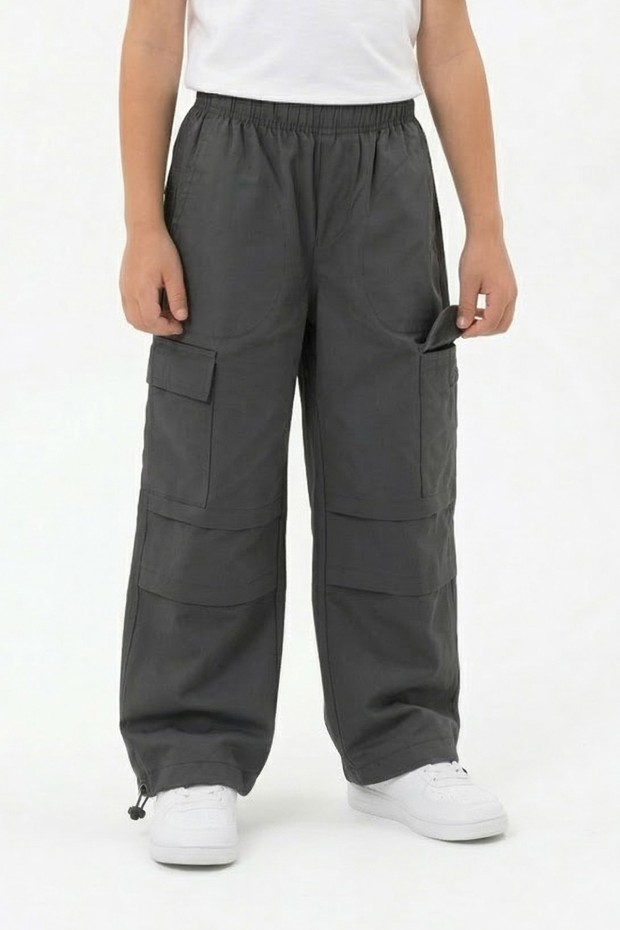 Erkek Çocuk Beli ve Paçası Ayarlanabilir Lastikli Kargo Cepli Relax Kalıp Paraşüt Kumaş Pantolon