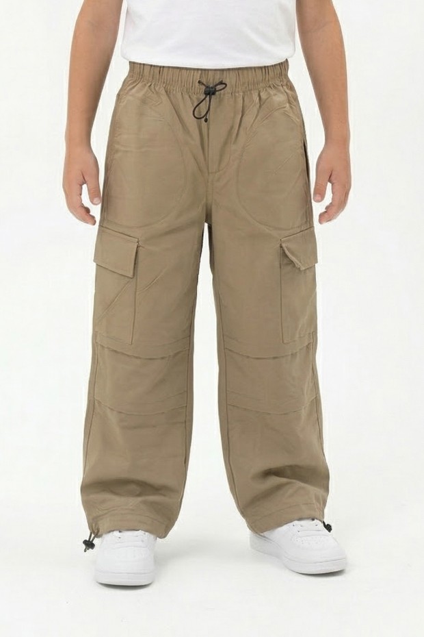Erkek Çocuk Beli ve Paçası Ayarlanabilir Lastikli Kargo Cepli Relax Kalıp Paraşüt Kumaş Pantolon