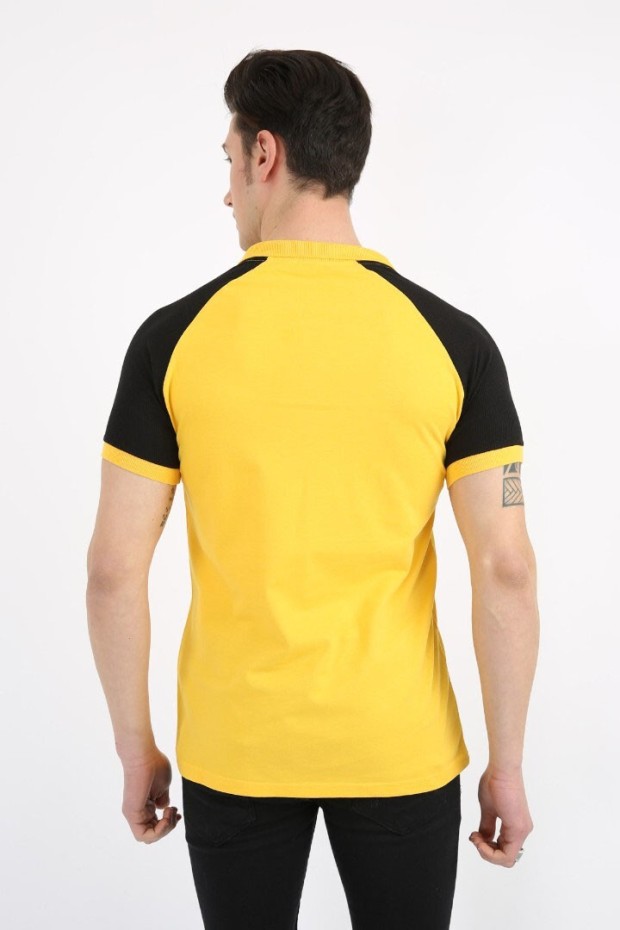 Polo Yaka Kolları Parçalı Sarı Tişört