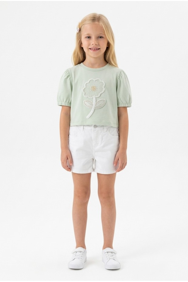 Kız Çocuk İnci ve Pul İşlemeli Papatya Nakışlı Tişört Ve Gabardin Kumaş Yazlık Şortlu Takım