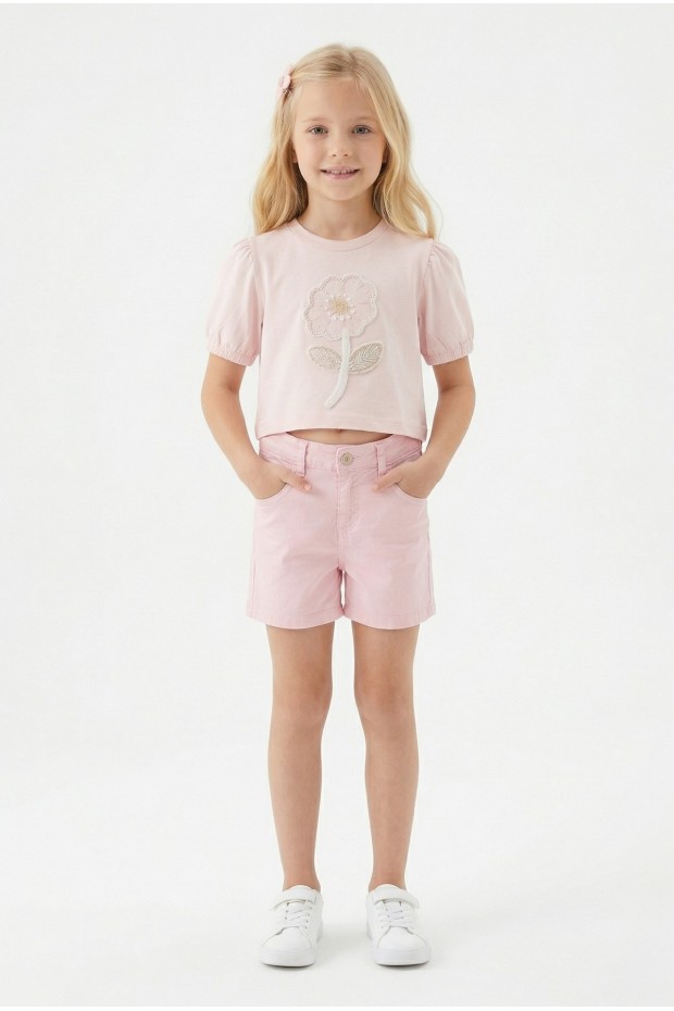 Kız Çocuk İnci ve Pul İşlemeli Papatya Nakışlı Tişört Ve Gabardin Kumaş Yazlık Şortlu Takım