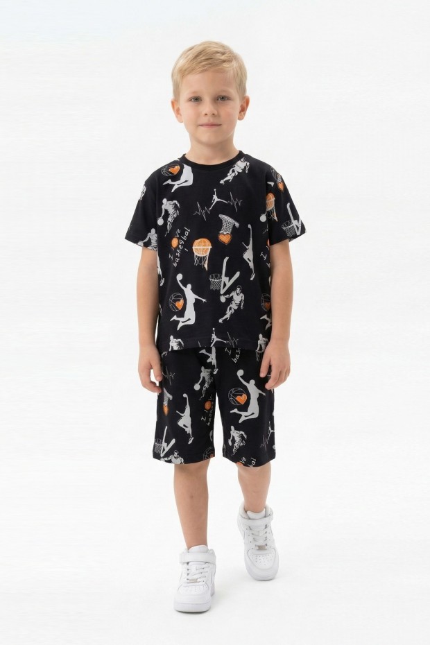 Erkek Çocuk Basketbolcu ve Pota Desenli Kısa Kollu Şortlu Yazlık Takım