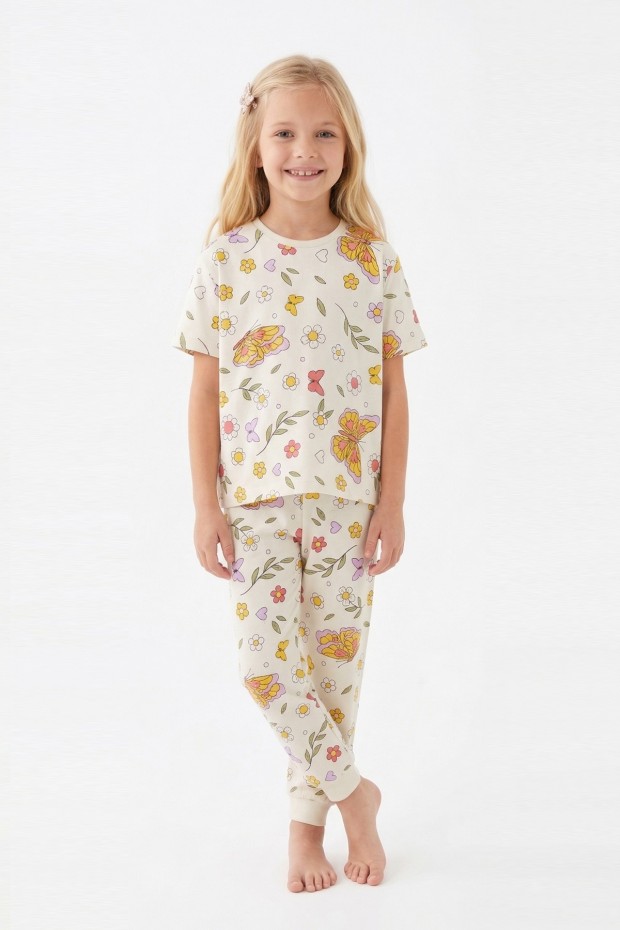 Kız Çocuk Kelebek ve Çiçek Desenli %100 Pamuk Süprem Kumaş Kısa Kollu Pijama Takımı 