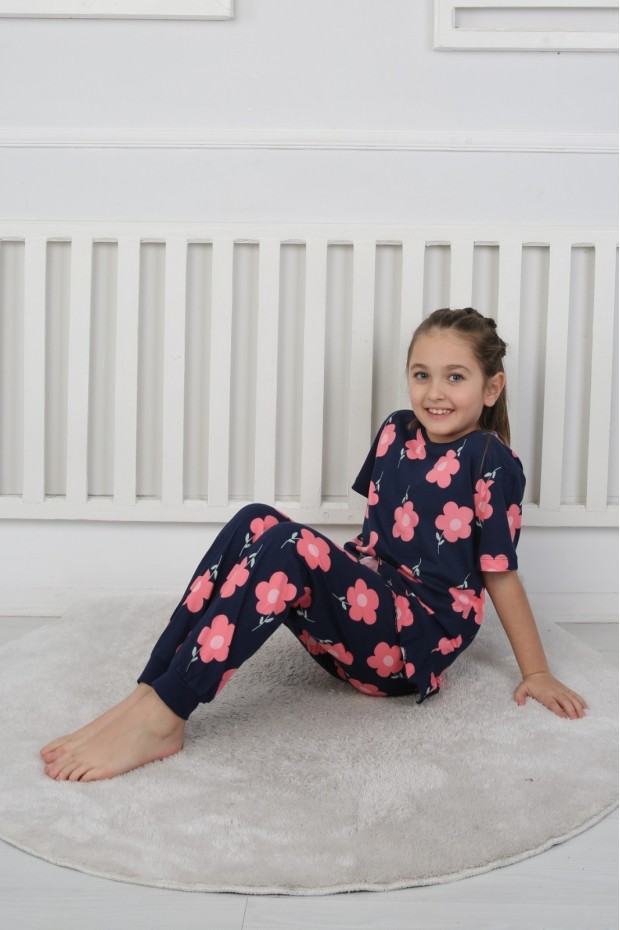 Kız Çocuk Çiçek Desenli %100 Pamuk Reaktif Boyalı Süprem Kumaş Kısa Kollu Pijama Takımı
