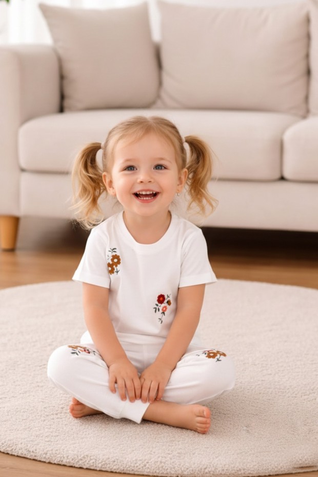 Kız Bebek Çiçek Baskılı %100 Pamuk Reaktif Boyalı Süprem Kumaş Kısa Kollu Pijama Takımı