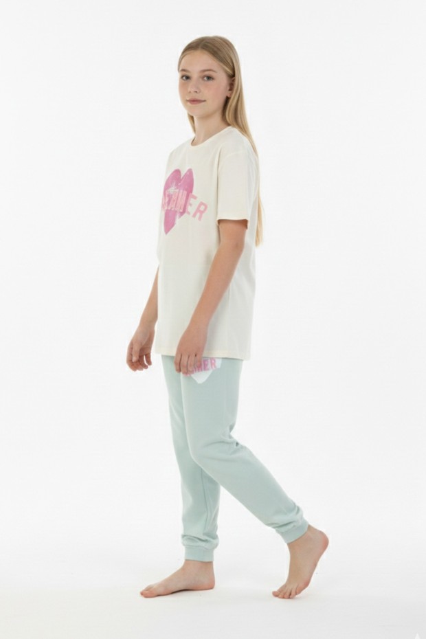 Garson Kız Çocuk Kalp Baskılı  %100 Pamuk Reaktif Boyama Süprem  Kumaş Kısa Kollu Pijama Takımı