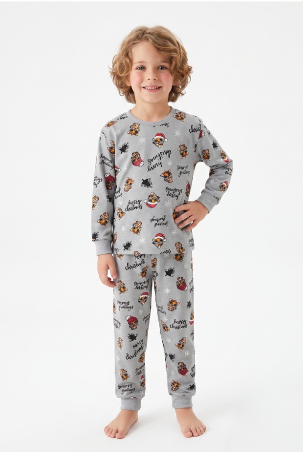 Erkek Çocuk Mutlu Yıllar Temalı %100 Pamuk Reaktif Boyalı Süprem Kumaş Uzun Kollu Pijama Takımı