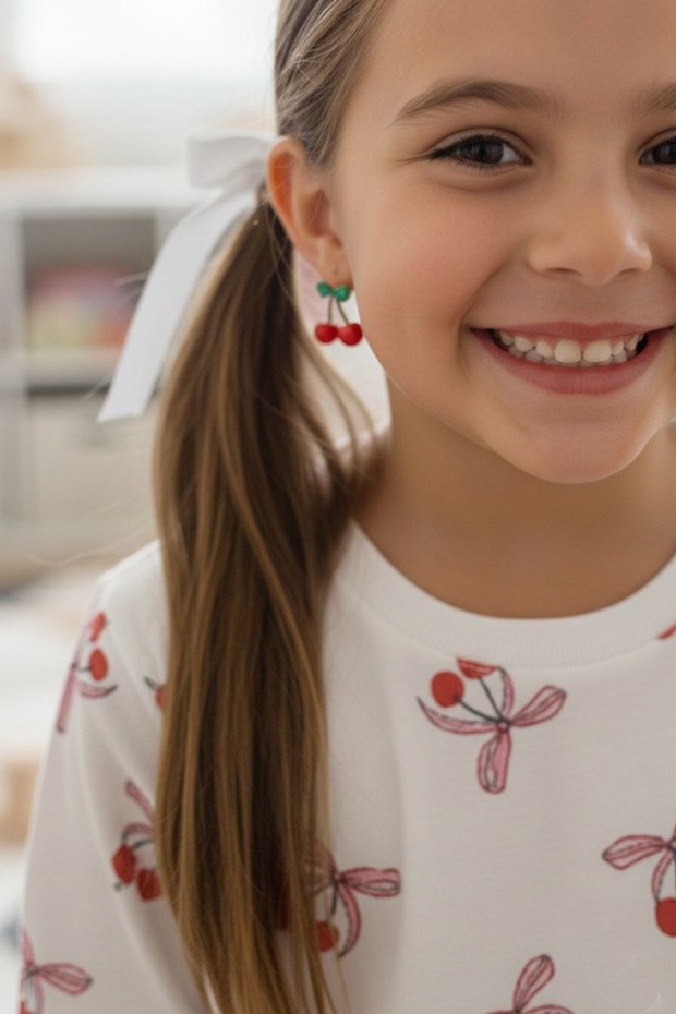 Kız Çocuk Kiraz Desenli %100 Pamuk Reaktif Boyalı Süprem Kumaş Uzun Kollu Pijama Takımı 