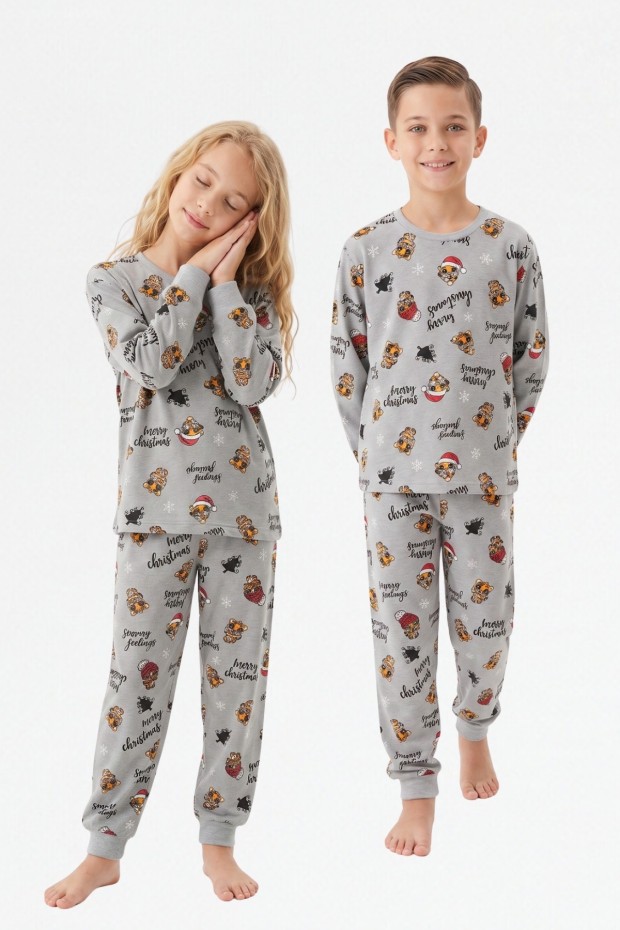 Garson Erkek Çocuk Mutlu Yıllar Temalı %100 Pamuk Reaktif Boyalı Süprem Kumaş Uzun Kollu Pijama Takımı