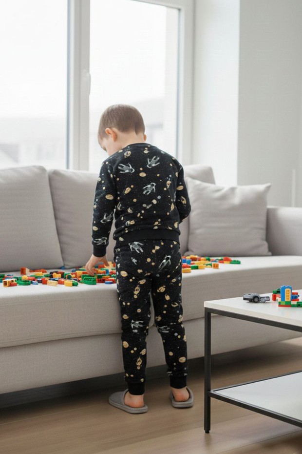 Erkek Çocuk İki İplik %95 Cotton Astronot Baskılı Takım