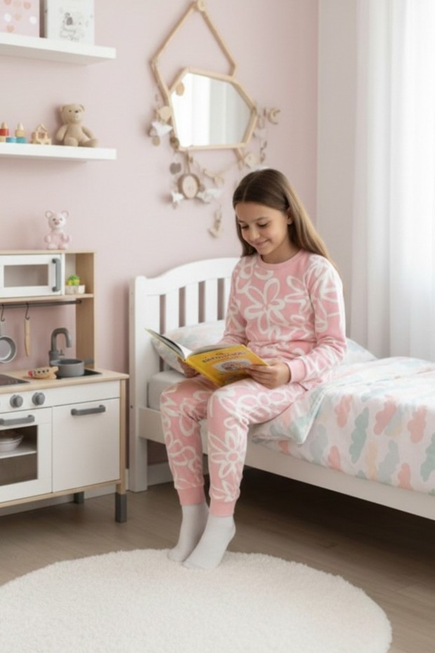 Garson Kız Çocuk Büyük Çiçek Desenli %100 Pamuk Reaktif Boyalı Süprem Kumaş Uzun Kollu Pijama Takımı