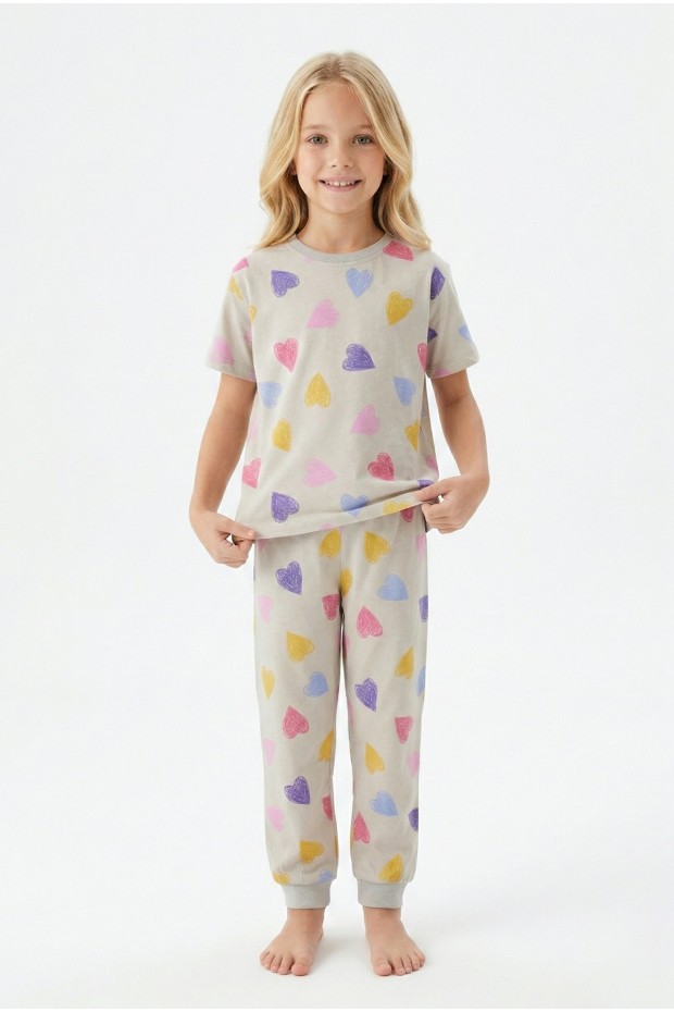 Kız Çocuk Renkli Kalp Desenli %100 Pamuk Penye Süprem Kumaş Kısa Kollu Pijama Takımı