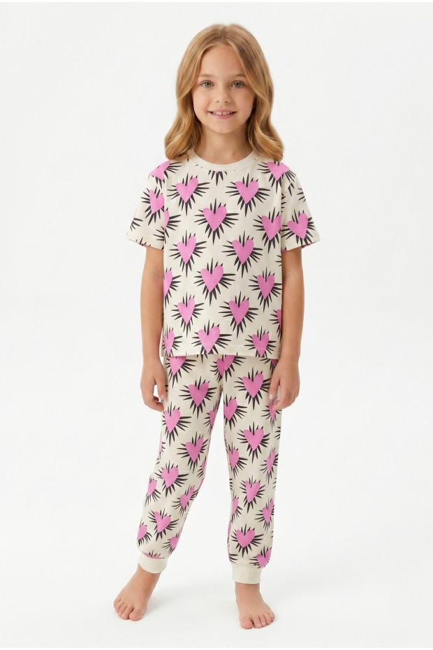 Kız Çocuk Kalp Desenli %100 Pamuk Süprem Penye Kumaş Kısa Kollu Pijama Takımı