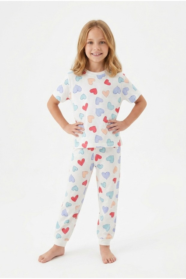 Kız Çocuk Kalp Desenli %100 Pamuk Süprem Penye Kumaş Kısa Kollu Pijama Takımı