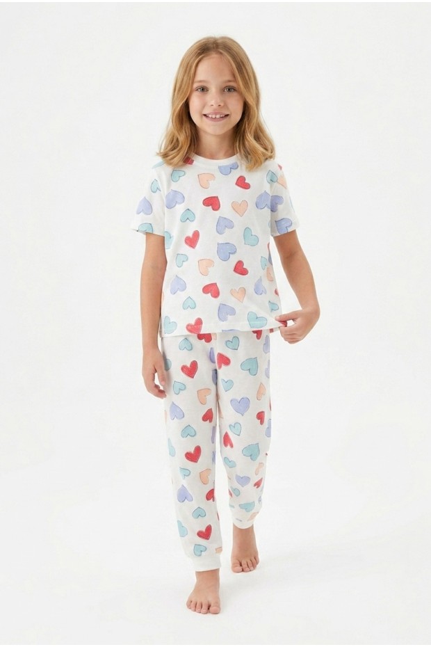 Kız Çocuk Kalp Desenli %100 Pamuk Süprem Penye Kumaş Kısa Kollu Pijama Takımı
