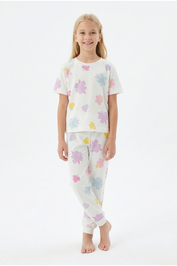 Garson Kız Çocuk Çiçek Desenli %100 Pamuk Reaktif Boyalı Süprem Kumaş Kısa Kollu Pijama Takımı