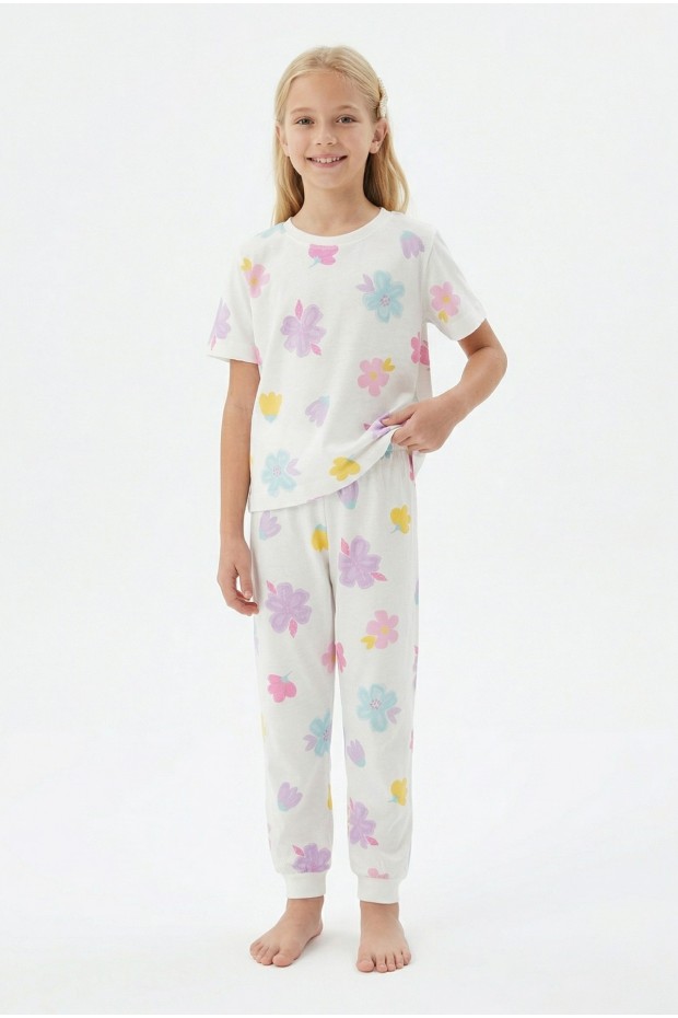 Garson Kız Çocuk Çiçek Desenli %100 Pamuk Reaktif Boyalı Süprem Kumaş Kısa Kollu Pijama Takımı