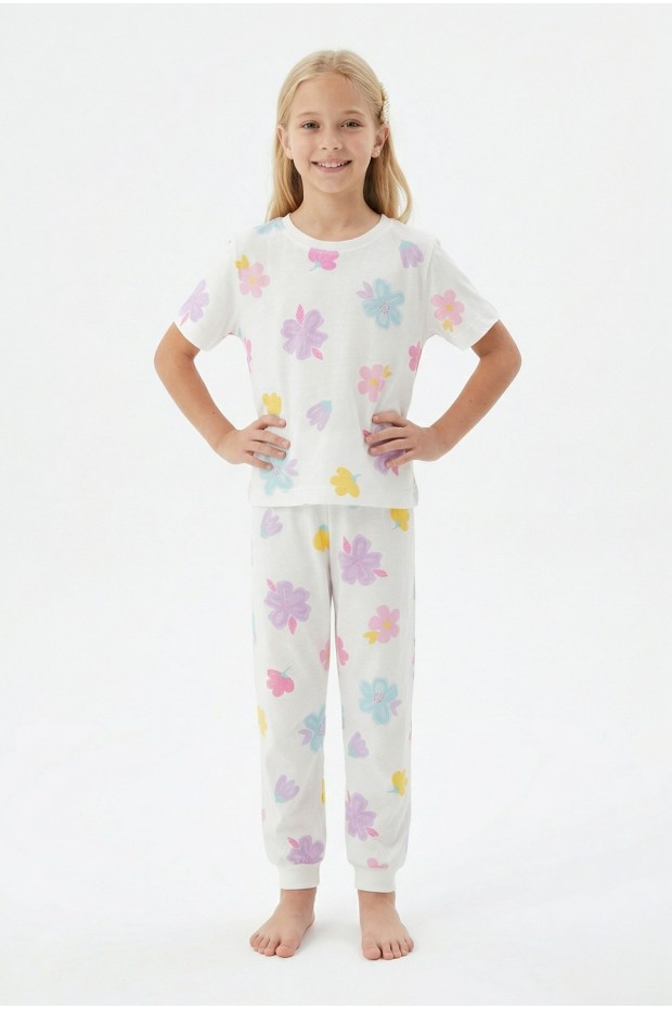 Garson Kız Çocuk Çiçek Desenli %100 Pamuk Reaktif Boyalı Süprem Kumaş Kısa Kollu Pijama Takımı