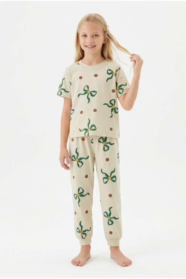 Garson Kız Çocuk Fiyonk ve Puantiye Desenli %100 Pamuk Reaktif Boyalı Süprem Kumaş Kısa Kollu Pijama Takımı