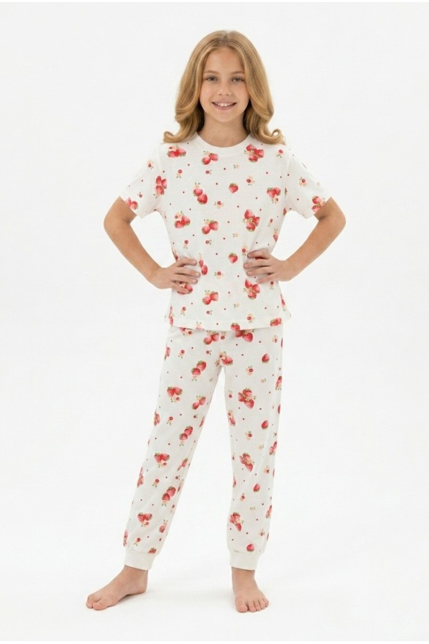 Garson Kız Çocuk Çilek Desenli %100 Pamuk Süprem Kumaş Kısa Kollu Pijama Takımı