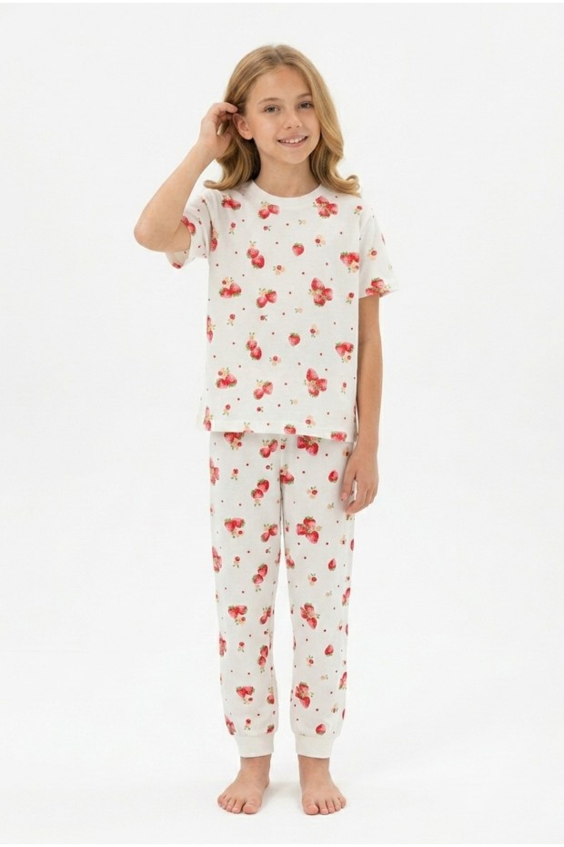 Garson Kız Çocuk Çilek Desenli %100 Pamuk Süprem Kumaş Kısa Kollu Pijama Takımı