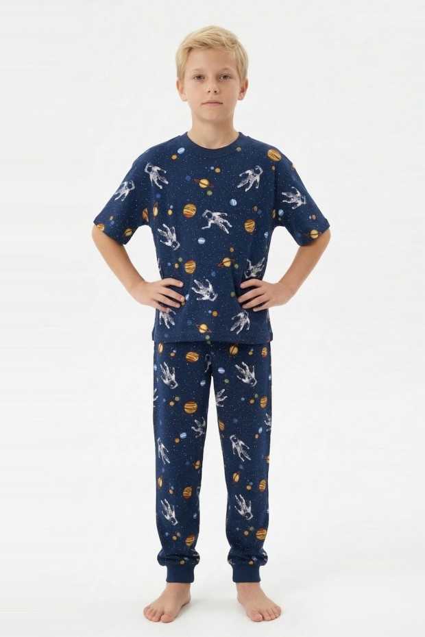 Garson Erkek Çocuk Astronot ve Gezegen Uzay Desenli  %100 Pamuk Reaktif Boyalı Süprem Kumaş Kısa Kollu Pijama Takımı