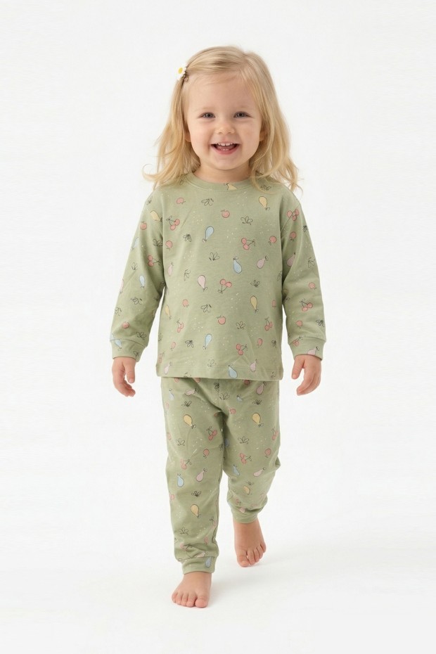 Kız Bebek Kiraz ve Meyve Desenli %100 Pamuk Reaktif Boyama İnterlok Kumaş Uzun Kollu Pijama Takımı 