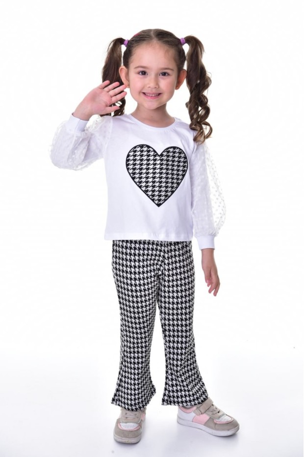 Kız Çocuk Süprem Jogger Kumaş Kalp Desenli Tül Detaylı Tişört Ve İspanyol Paça Pantolon Takımı