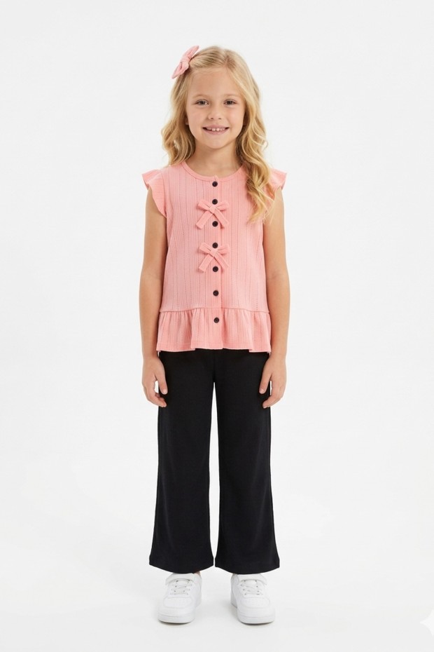 Kız Çocuk Kolsuz Fiyonk Detaylı Düğmeli Bluz Ve İspanyol Paça Pantolon Takım 