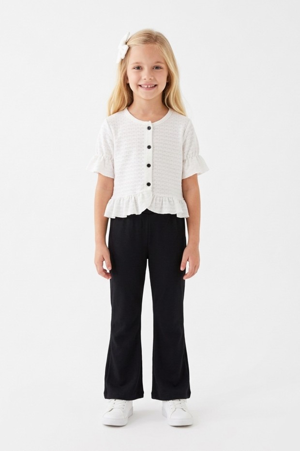 Kız Çocuk Delikli Düğmeli Kısa Kollu Bluz Ve İspanyol Paça Pantolon Takım
