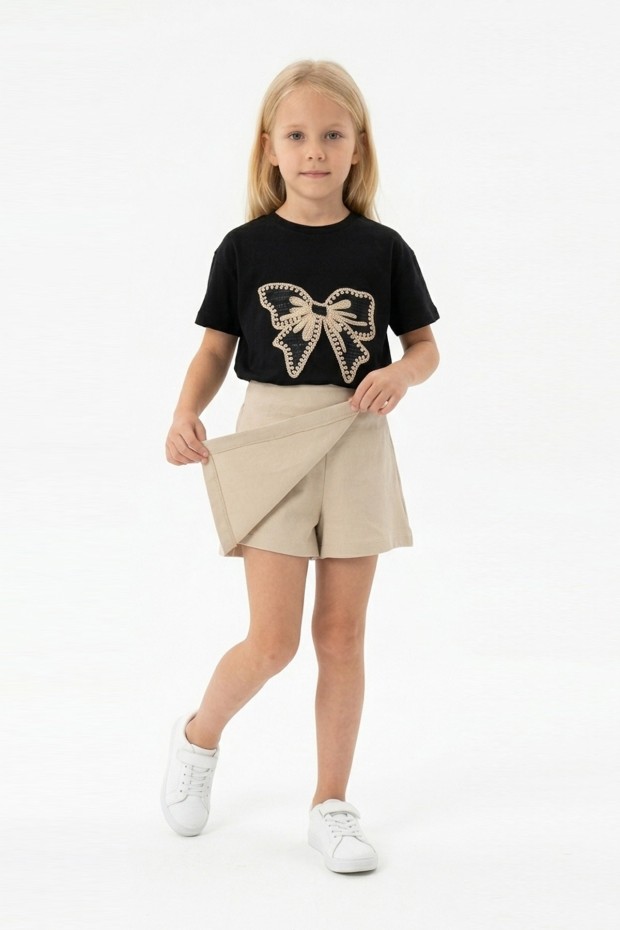 Kız Çocuk Dantel Nakışlı Fiyonk Detaylı Kısa Kollu Bisiklet Yaka Tişört Ve Lastikli Şort Etek Yazlık Takım