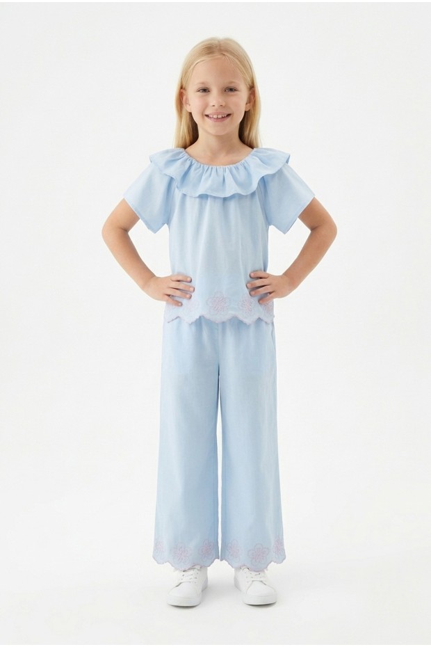 Kız Çocuk  Fisto İşlemeli Volanlı Bluz ve Geniş Paça Pantolonlu Vual Kumaş Takım
