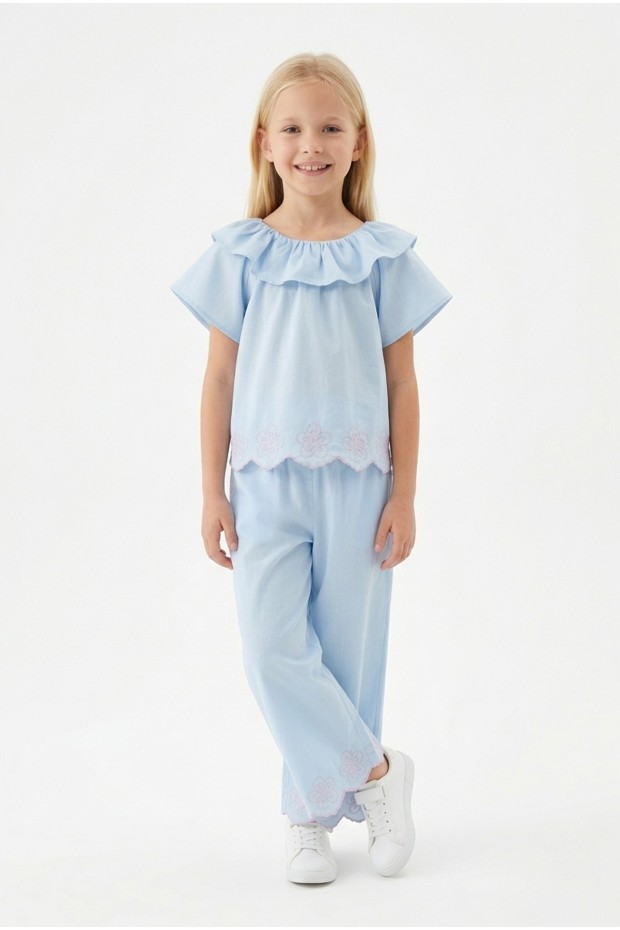 Kız Çocuk  Fisto İşlemeli Volanlı Bluz ve Geniş Paça Pantolonlu Vual Kumaş Takım