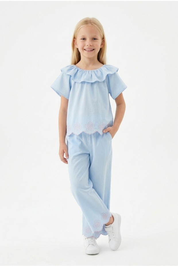 Kız Çocuk  Fisto İşlemeli Volanlı Bluz ve Geniş Paça Pantolonlu Vual Kumaş Takım