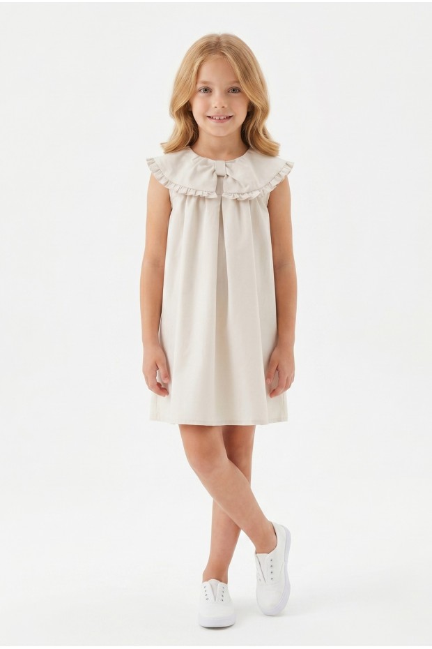 Kız Çocuk %100 Pamuk Poplin Kumaş Ön Fiyonklu Yaka Fırfırlı Astarlı Arkası Düğmeli Sıfır Kol Elbise