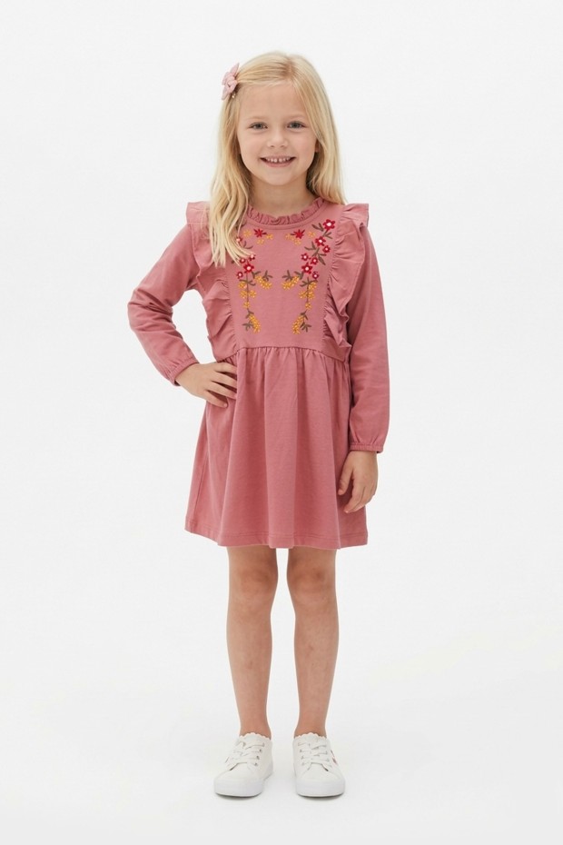 Kız Çocuk Nakışlı ve Omuz Fırfır Detaylı Süprem Kumaş Uzun Kollu Elbise
