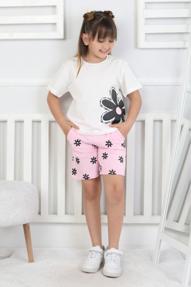 Kız Çocuk Papatya Baskılı Kısa Kollu Tişört Ve Çiçek Desenli Şortlu Pamuklu Takımı